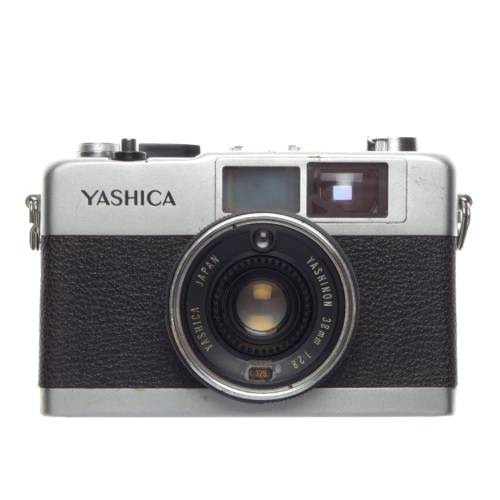 Yashica 35-ME